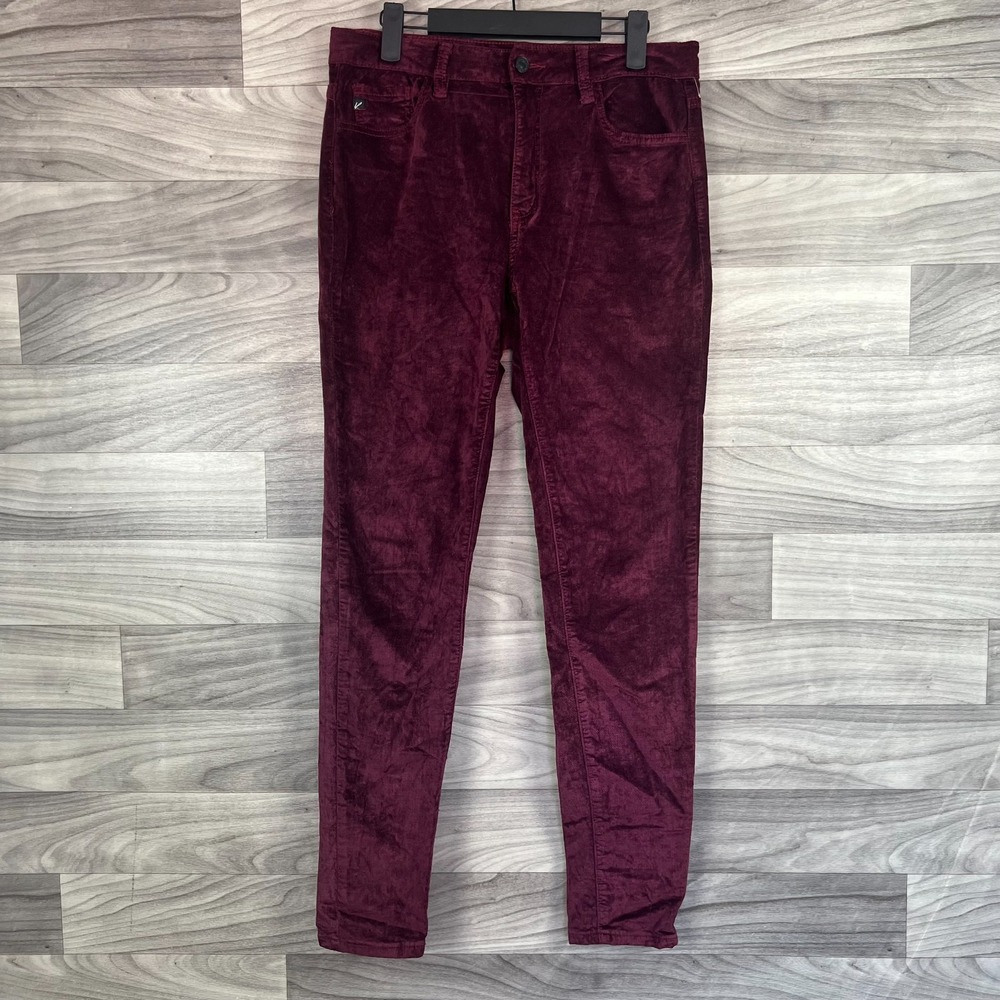 Kancan Ankle Skinny Pants Women's 11/29 (30x29) Burgundy Red Velvet‎ Holiday